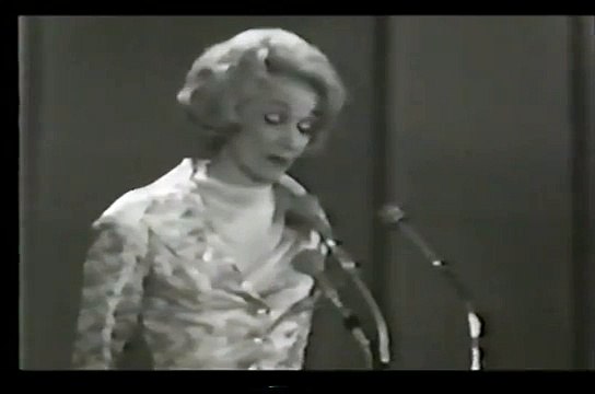 Marlene Dietrich UNICEF GALA 1962 sag mir wo die Blumen sind