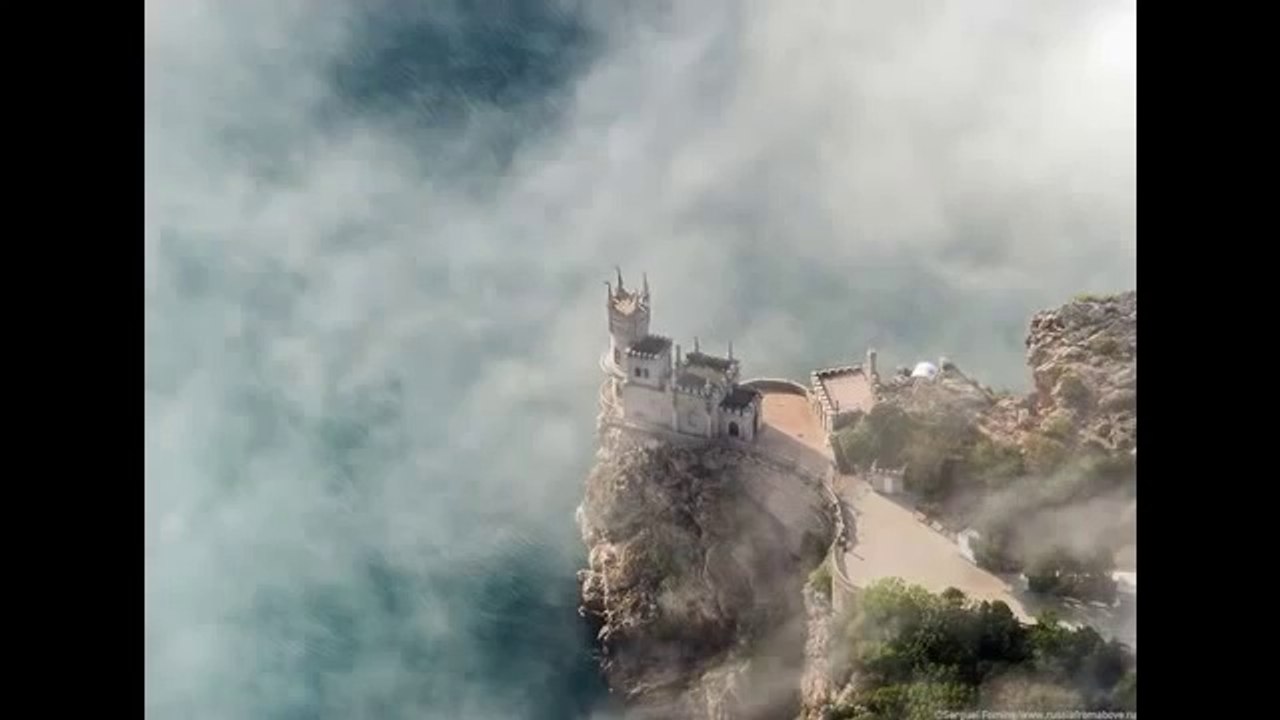 The most beautiful castles Top amazing places in the world  Incredible breathtaking places