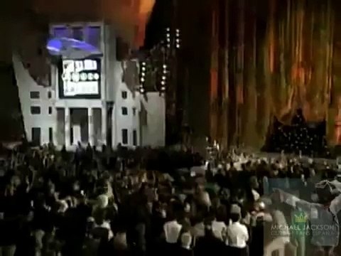 MICHAEL JACKSON Y LISA MARIE PRESLEY EN LOS MTv MUSIC AWARDS ( 08/09/1994 )