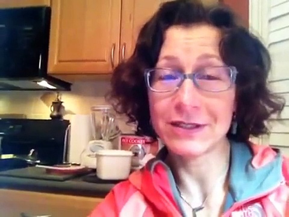 Polyglot story in Thai, Laotian, Mandarin, Vietnamese, Arabic, French,