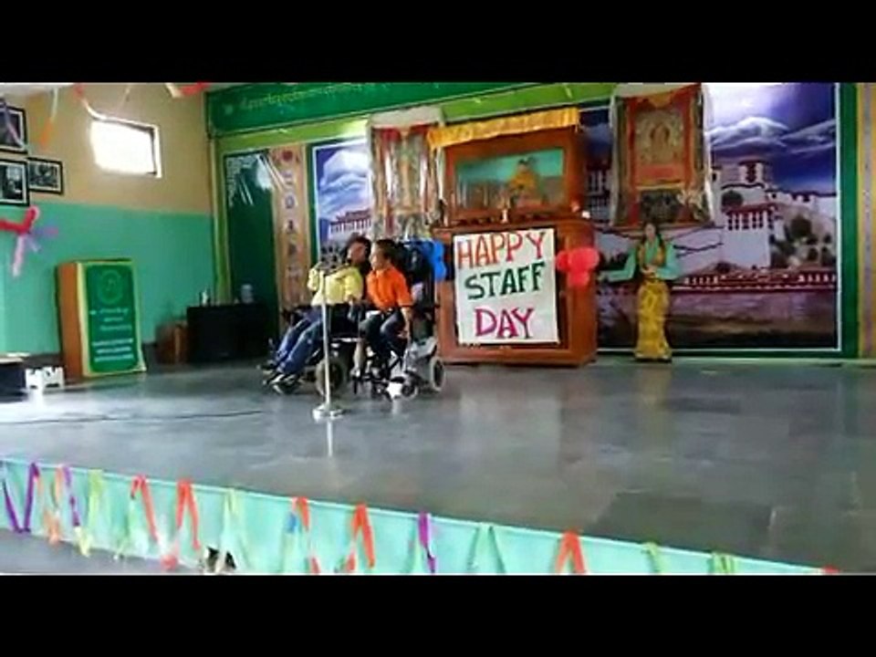 Song by Ngoenga School Tibetan children on Teacher's Day  5