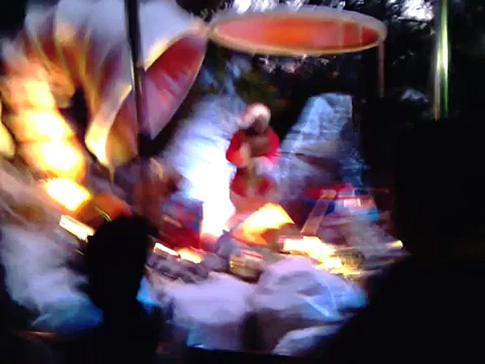 Grinch's Lair at Universal Studios Hollywood  Grinchmas 2010