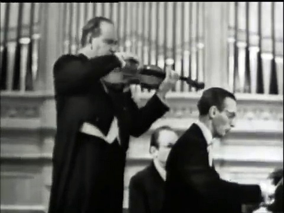 David Oistrakh - Brahms Scherzo in C minor (III. from FAE Sonate)