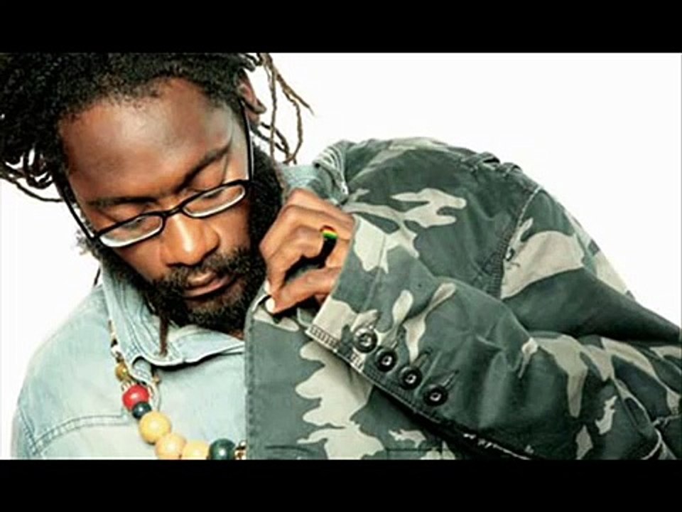 Tarrus Riley - Far Away