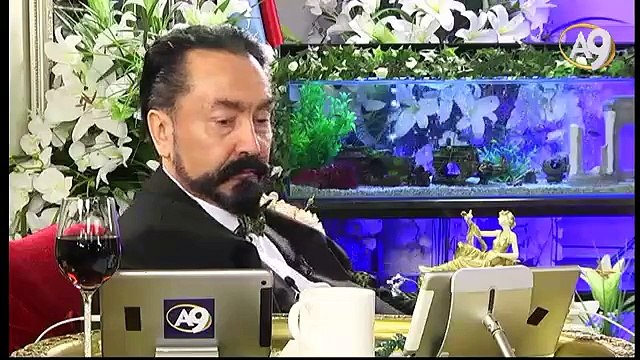 ‘Hz. Mehdi (as) devrinde insanlar aileleriyle bir gemiye dolup kaçmak isteyecekler’ hadisi göçmenleri işaret etmektedir.