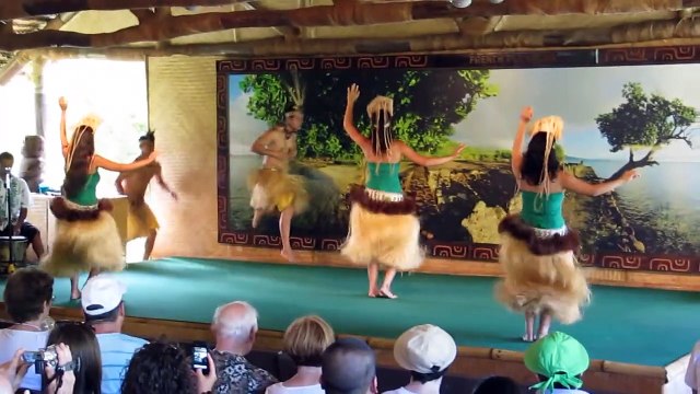 Fiji - traditional dance - PCC - Hawaii