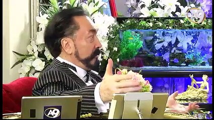 Sokakta mendil satan çocuklara 25 kuruş da olsa mutlaka para verilmeli kimse bundan fakir olmaz.