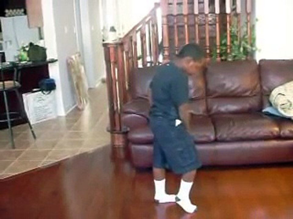 How to do Moonwalk, Airwalk and Earthwalk