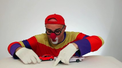 Çocuklar için eğlenceli film - Palyaço ve araba