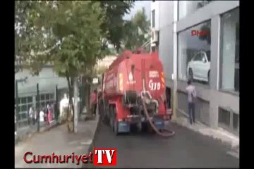 Maslak'ta korkutan yangın