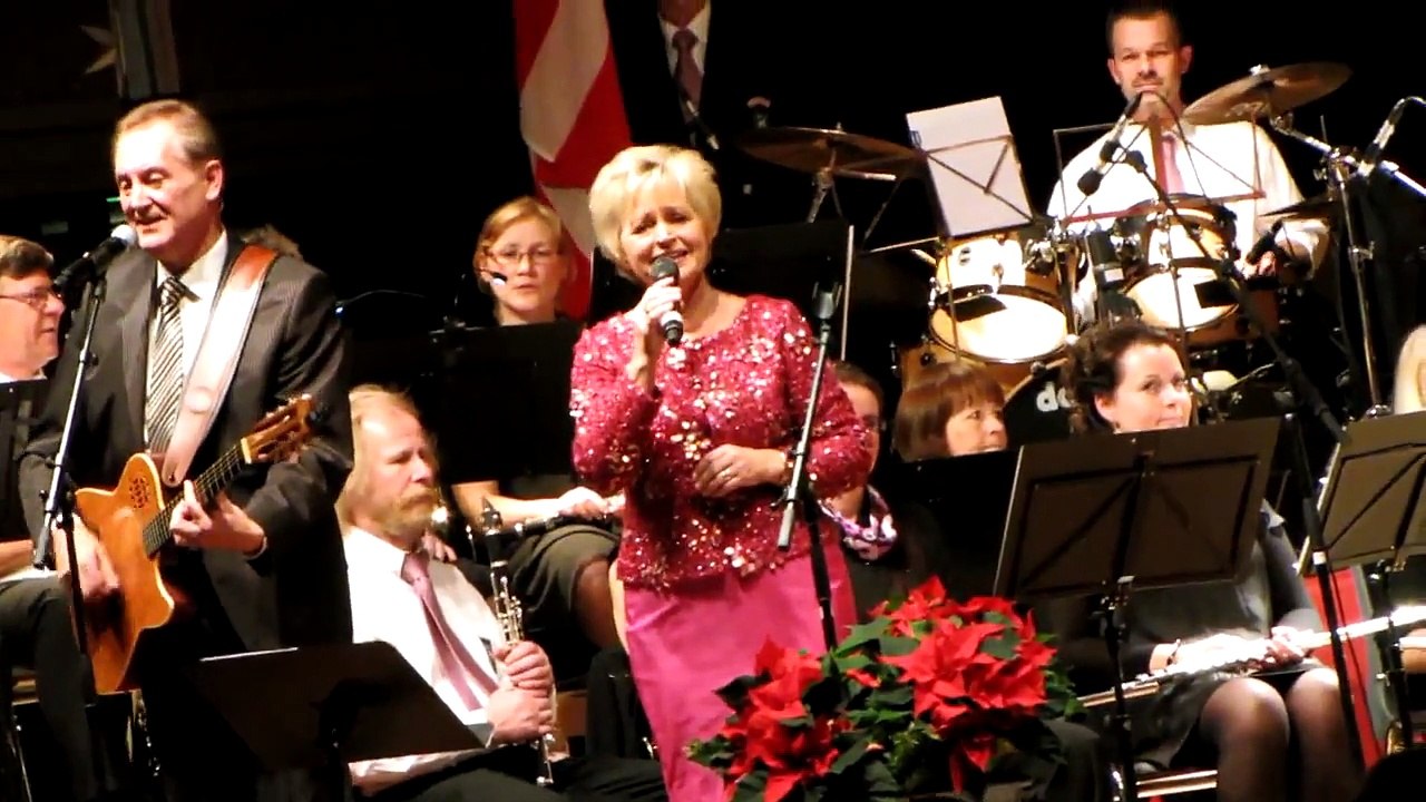 HIlda og Keld Heick  Vi skal gå hånd i hånd