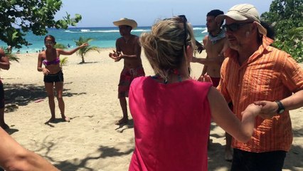 Dansacuba et 100 % Rueda sur la plage.Viva la Salsa!