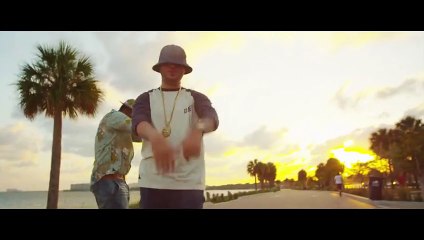 Farruko - Nadie Tiene Que Saber ft. El Boy C
