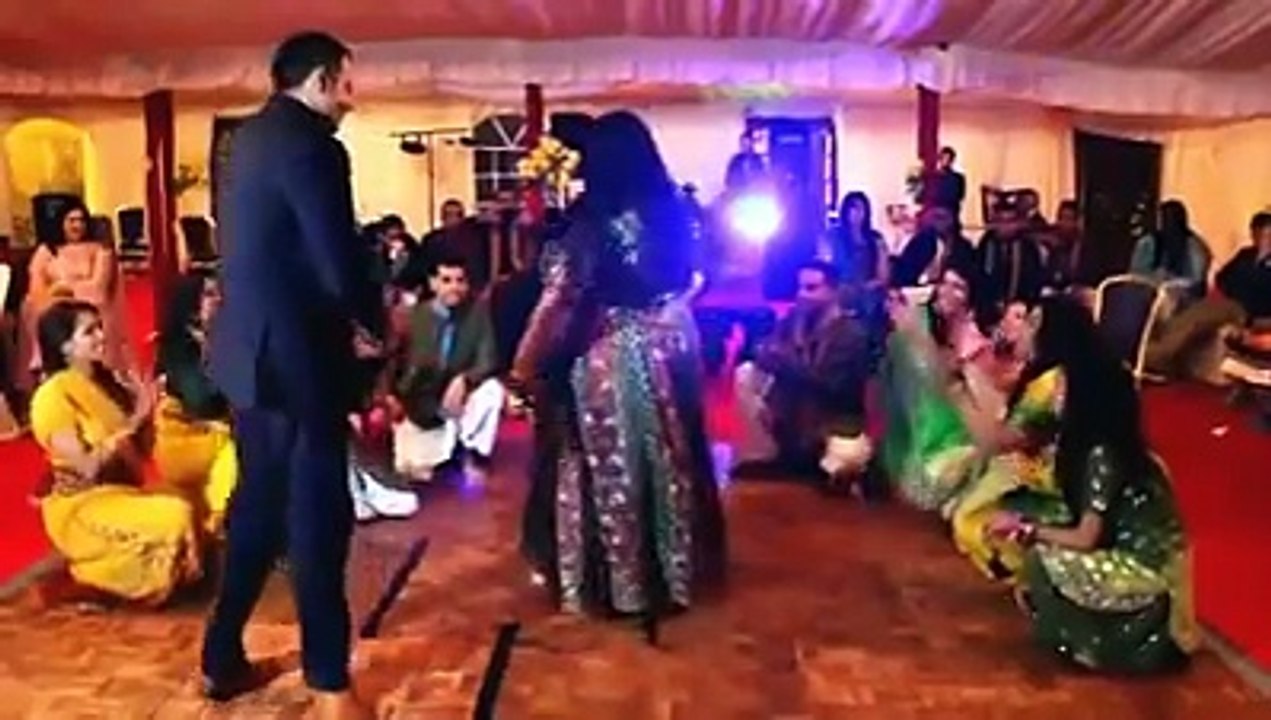 Mehndi Dance - Wedding Dance