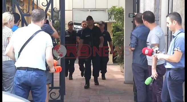 “Arrest me burg” për Armando Prengën, avokati: Hetimi i njëanshëm, nuk ka prova- Ora News