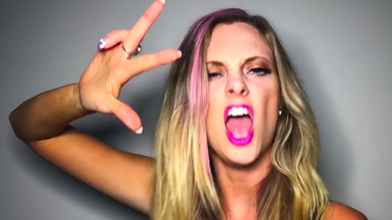 Nicole Arbour's "Dear Fat People" BACKLASH | What's Trending Now