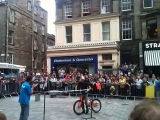 Danny MacAskill Edinburgh breaks world record Bunnyhop 2012