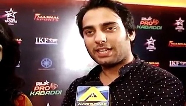 'Aishwarya Rai' and 'Abhishek Bachchan' at PRO KABBADI | New Bollywood Movies News 2014