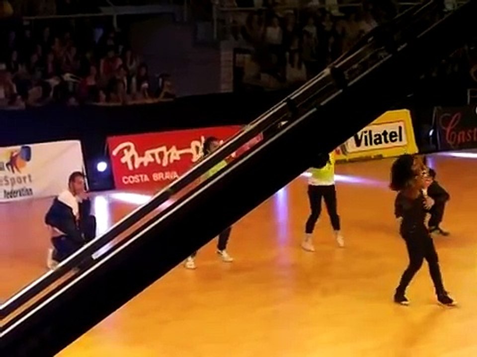 Miss Prissy & Sergi - Krump!