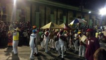 Comparsa durant le Carnaval de Santiago de Cuba en Juillet 2015