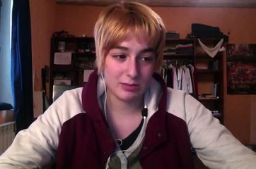 Armins Parents Theory - (Attack on Titan) 進撃の巨人 (Shingeki No Kyojin)