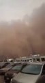عاجل بالفيديو اليوم :o : عاصفة رملية تضرب مدينة جدة , الآن !