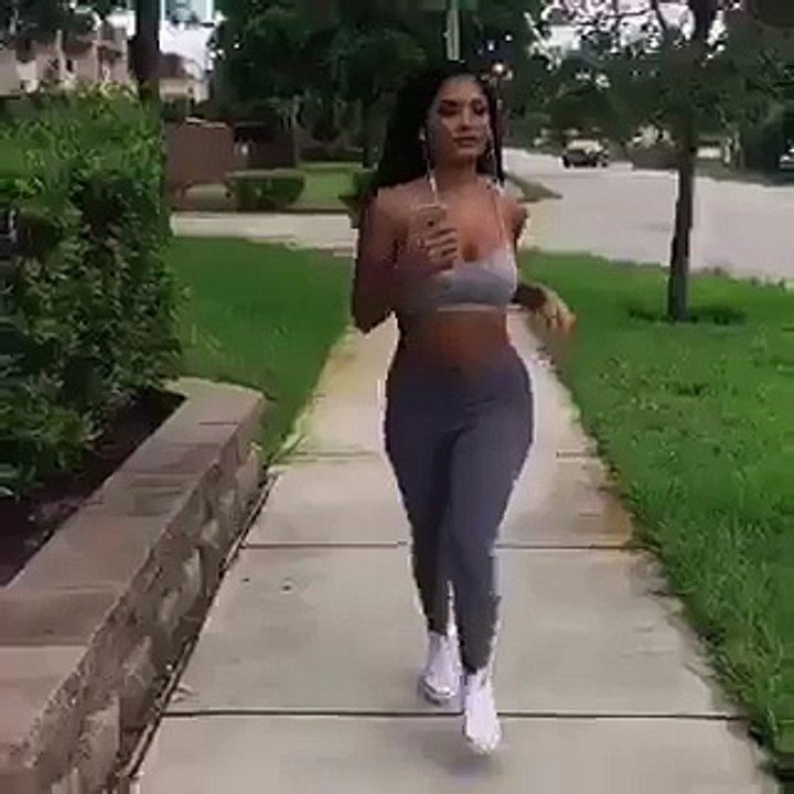 Funny Mazy ke Video