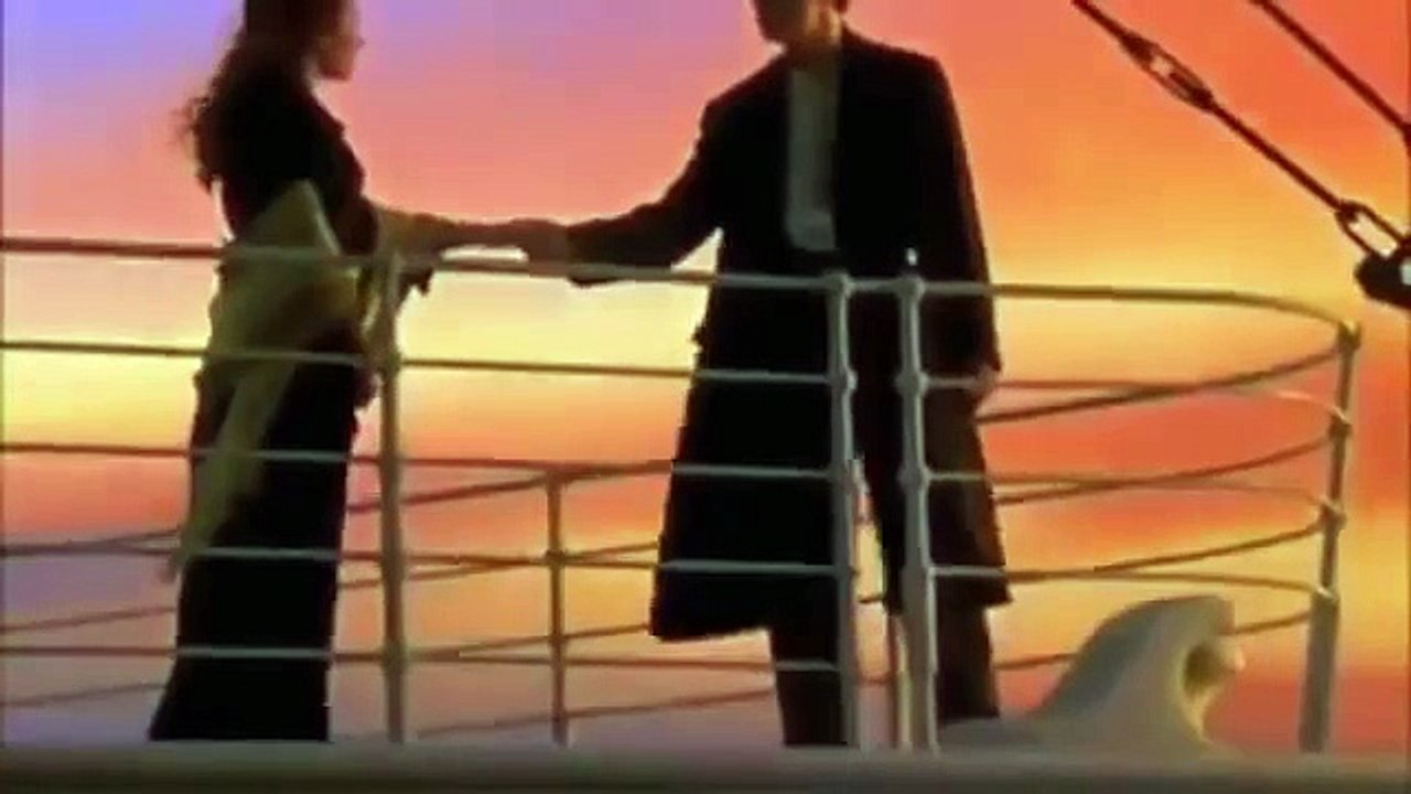 Titanic Scene - "I'm Flying!"