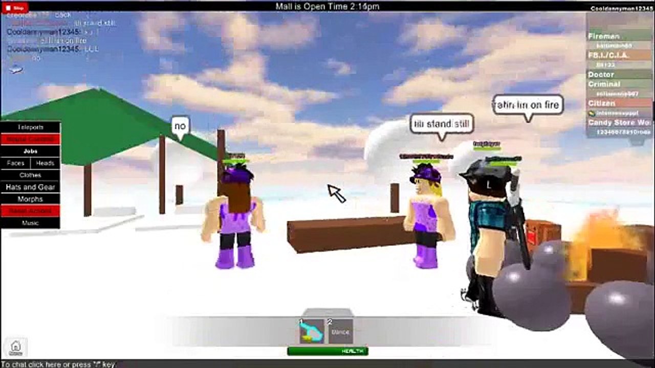 Roblox girls kissing each other