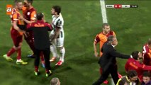 Burak Yılmaz ve Volkan Şen'in kavgası | Bursaspor 2-5 Galatasaray (16 04 2014)