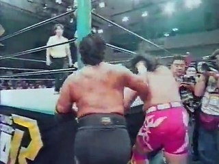 Genichiro Tenryu vs Nobutaka Araya (WAR - 14.01.1998)