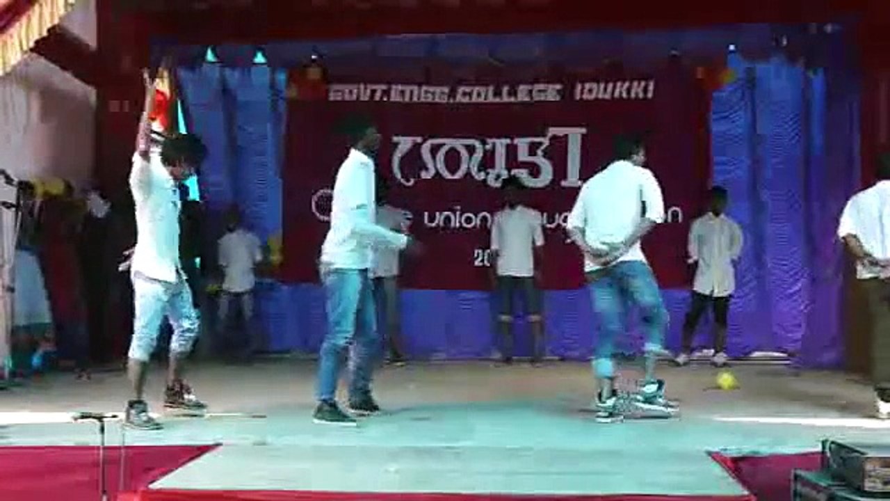 premam funny dance