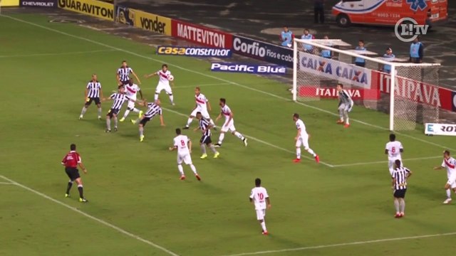 Lulinha acerta linda bicicleta e quase faz golaço no Niltão