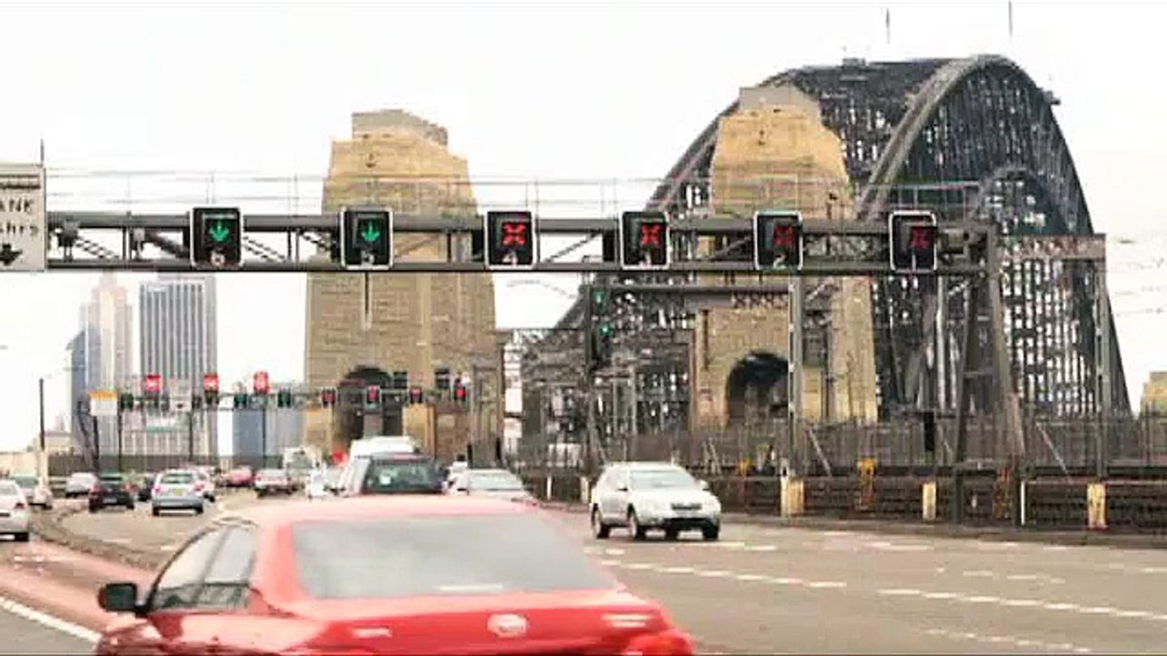 bridge_action_tarmac_Must_See