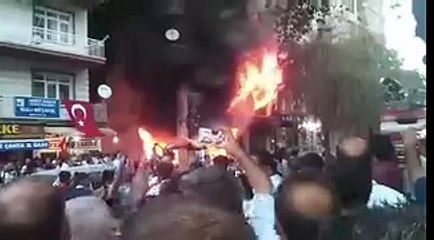 Turkish racists burned HDP's Office#kırşehir