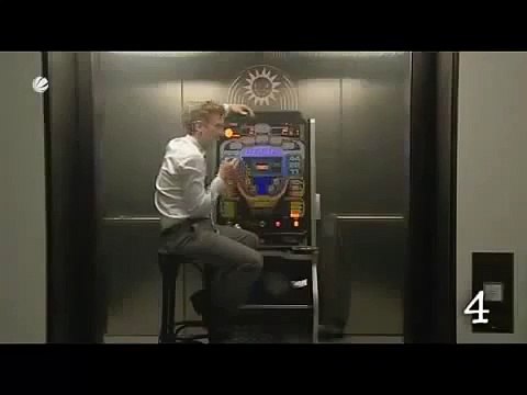 10 Dinge, die Sie nicht tun sollten, wenn Sie in einem Aufzug sind