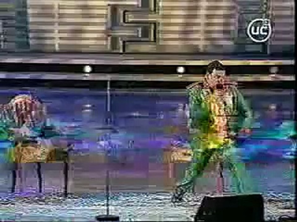 PALTA MELENDEZ EN FESTIVAL DE VIÑA 2004.-02