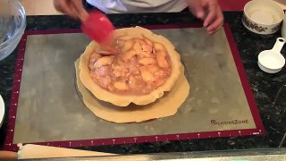 Video Cooking Lesson: Lattice Top Peach Pie