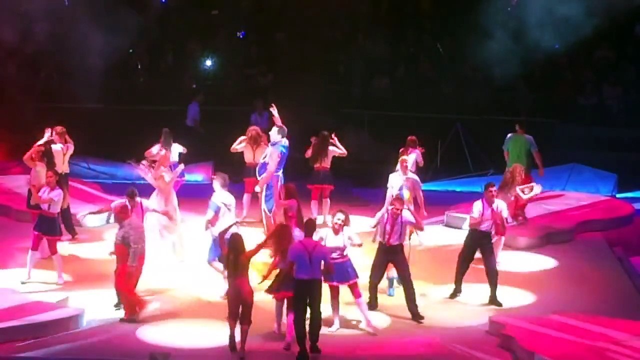 מותק של פסטיבל על הקרח