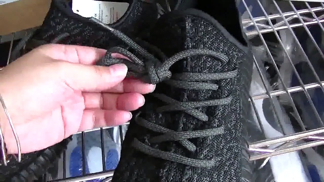 3rd Sep Updated Adidas Yeezy 350 Boost Black Low Review from hiphoplinda.me