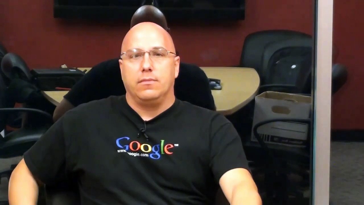 Social Media Quick Tip (with out takes)