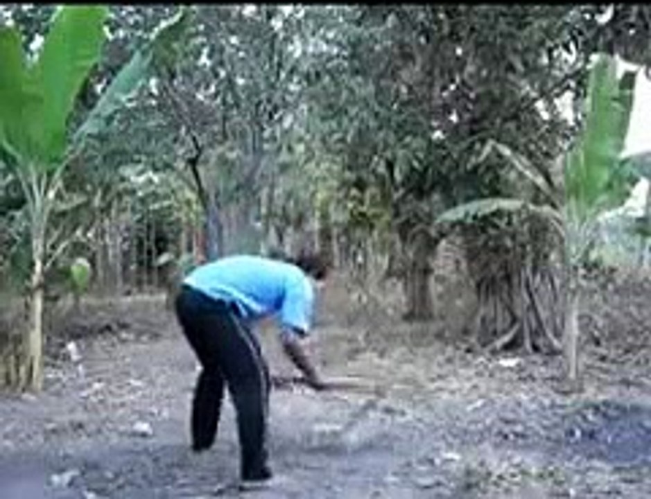 What happened to man in result of sneezing