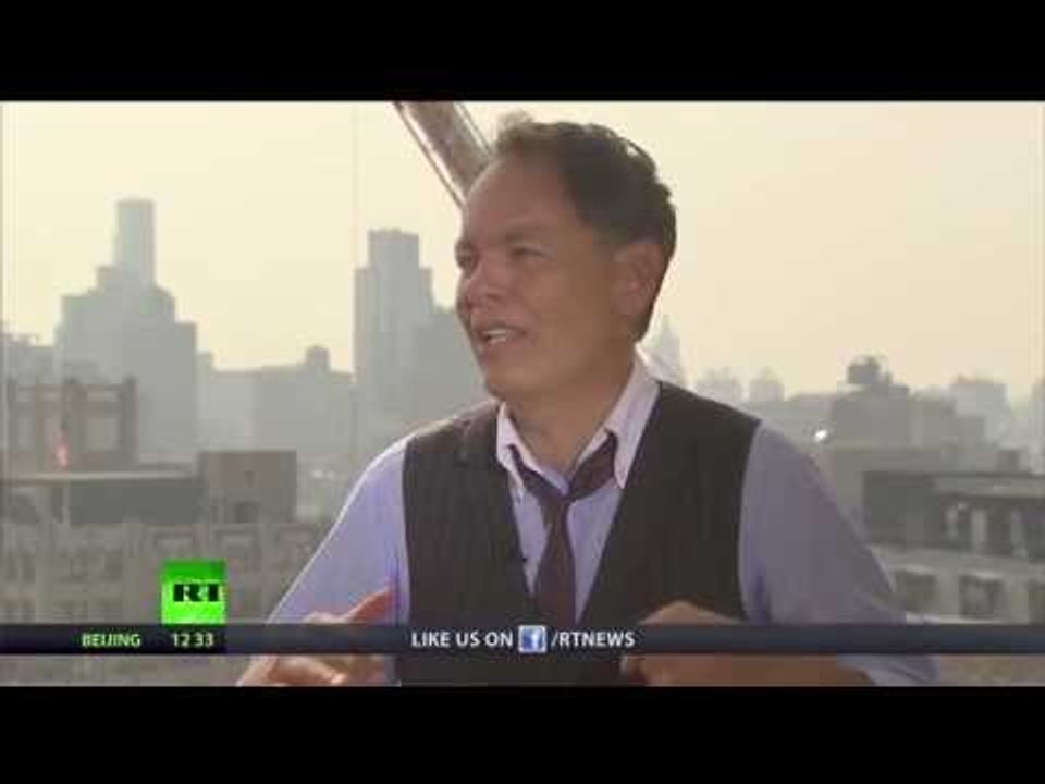 Keiser Report: Zombie Economies (E807) (ft. Gerald Celente)