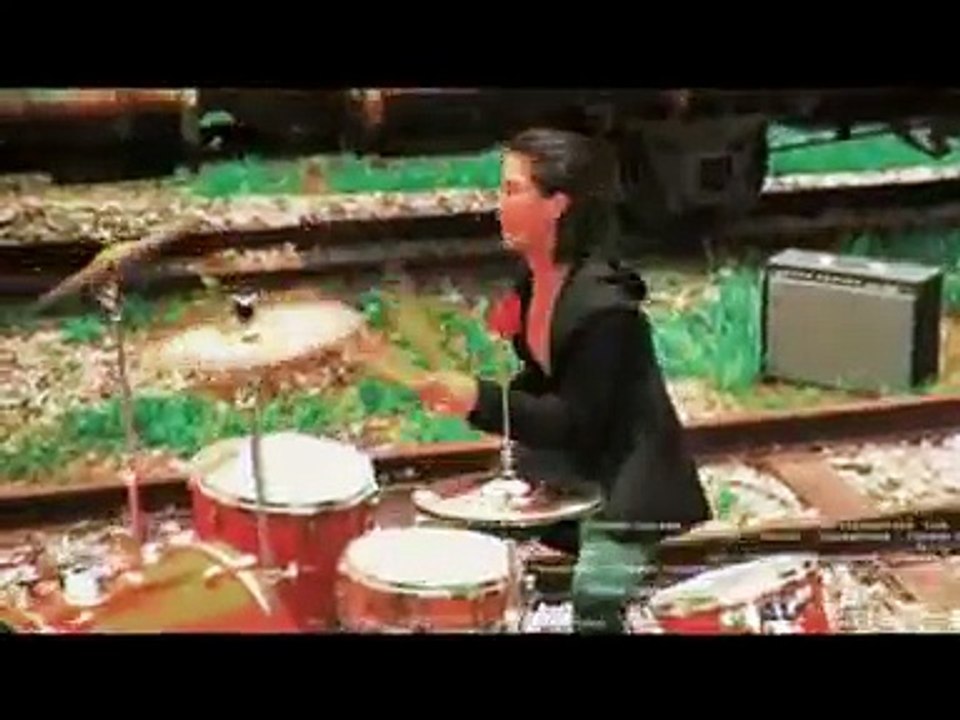 The Richman toy - กระเป๋าแบนแฟนยิ้ม