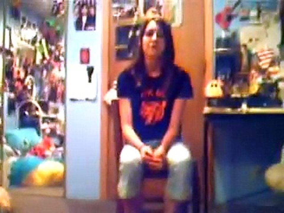 erica trying to shock her self