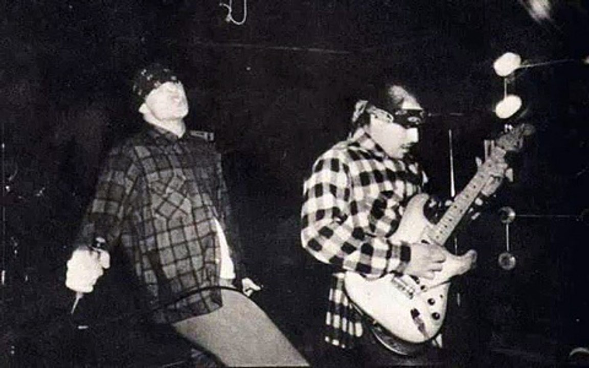 Suicidal Tendencies - Won't Fall In Love Today Live 1983 *Jon Nelson on Guitar*