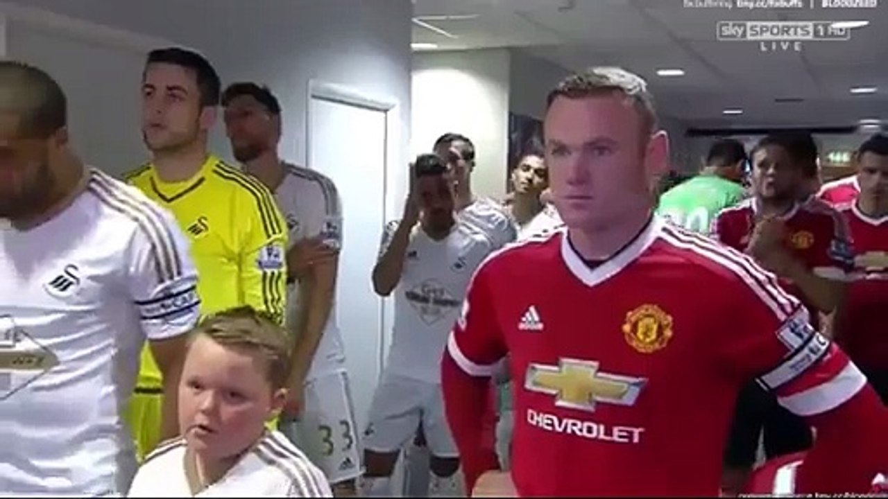La tête du gamin fan de Rooney ! - vidéo dailymotion