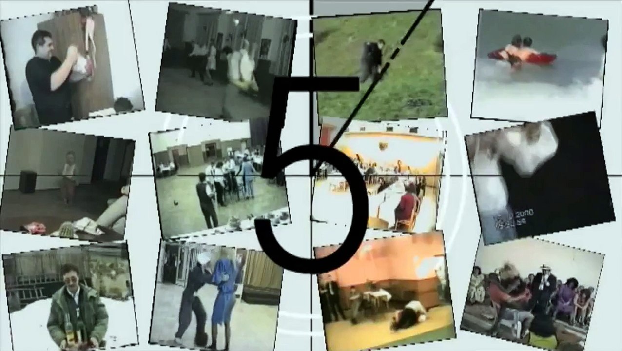 Funny Babies - Funny Home Videos - Funny Baby Shakes His Booty