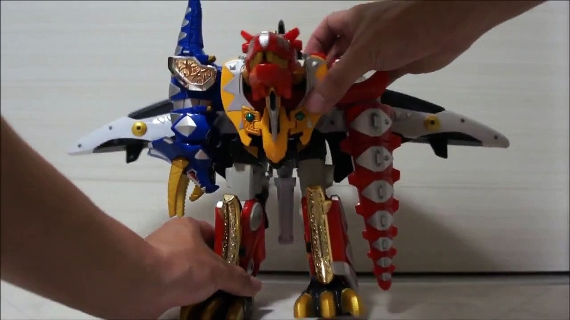 爆竜戦隊アバレンジャー 獣電戦隊キョウリュウジャー 獣電池 