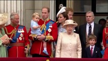 Prince George Makes His First Appearance On The Royal Balcony!(HQ Full Video)
